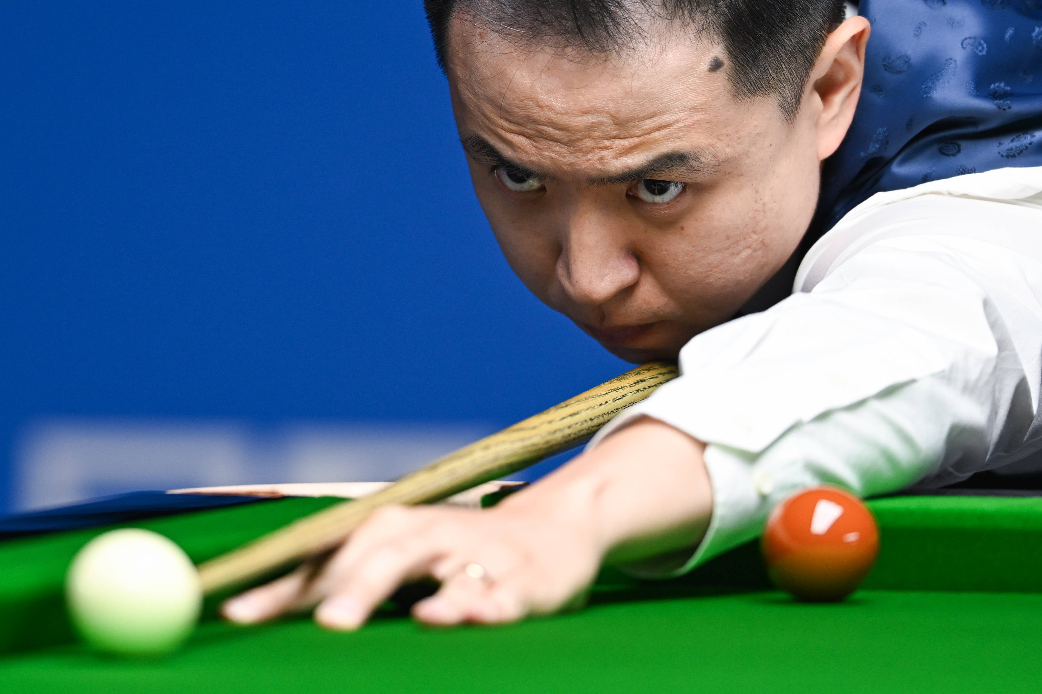 担防守和组 担防守和组